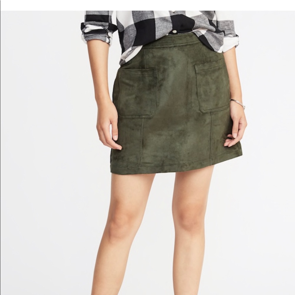 Old Navy A-line utility skirt